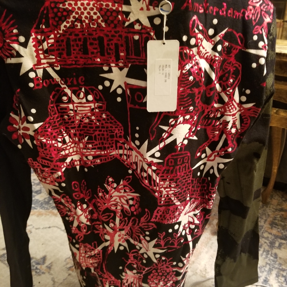 NWT CUSTO DESIGNER SHIRT / CUSTO TOP NEW!